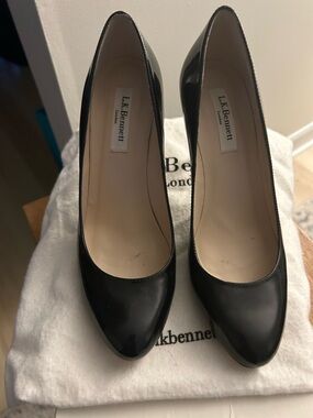 LK Bennett Black Patent Pointed Toe Heels